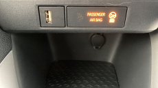 Toyota Yaris 1.5 Hybrid Icon 5dr CVT Hybrid Hatchback